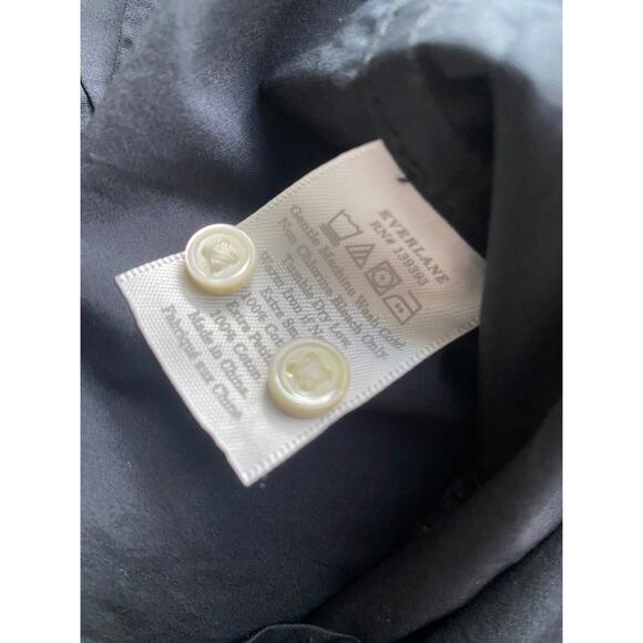 Everlane The Poplin Long Sleeve Button Down Shirt in Black size L nwot - Picture 5 of 5